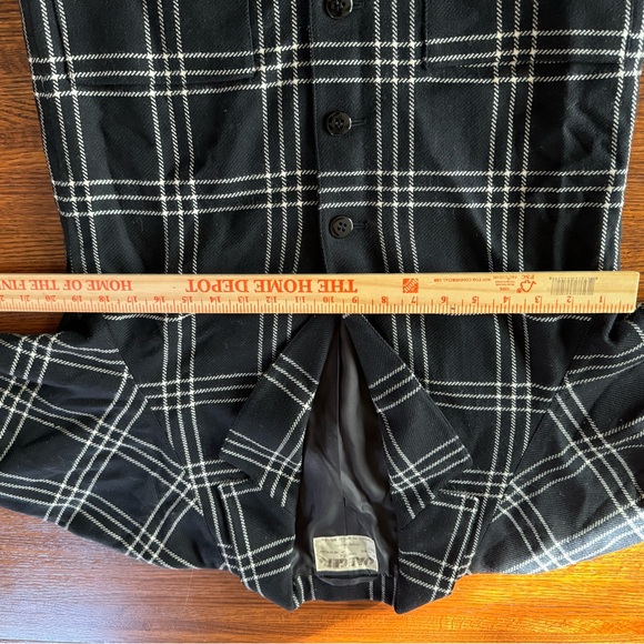 Jaeger Made in Great Britain Plaid Black & White 100% Wool Blazer US Size 6 - Picture 9 of 11